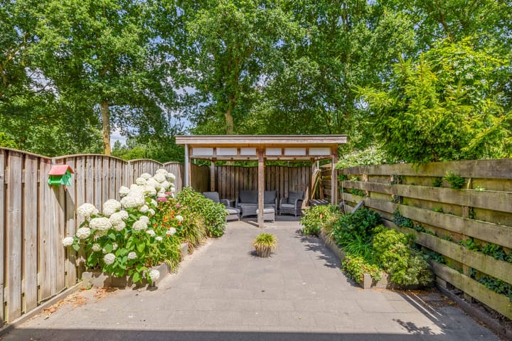 Foto 2 van Crocushof 12