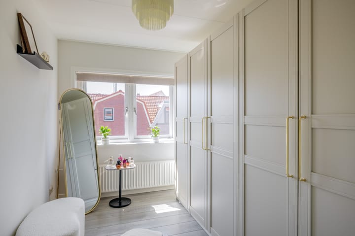 Photo 24 of Juliana van Stolberglaan 4