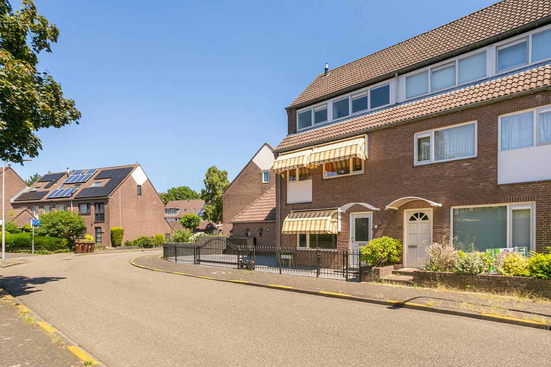 Foto 2 van Laathof 9