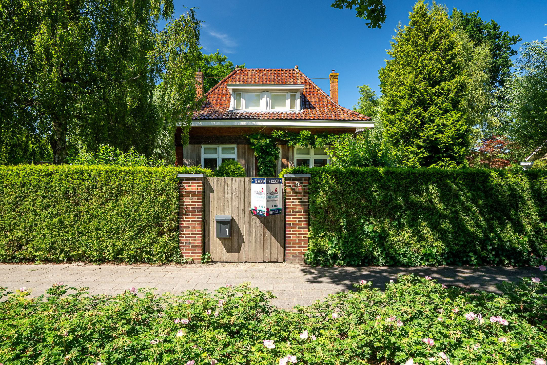 Foto 42 van Voorstraat 1