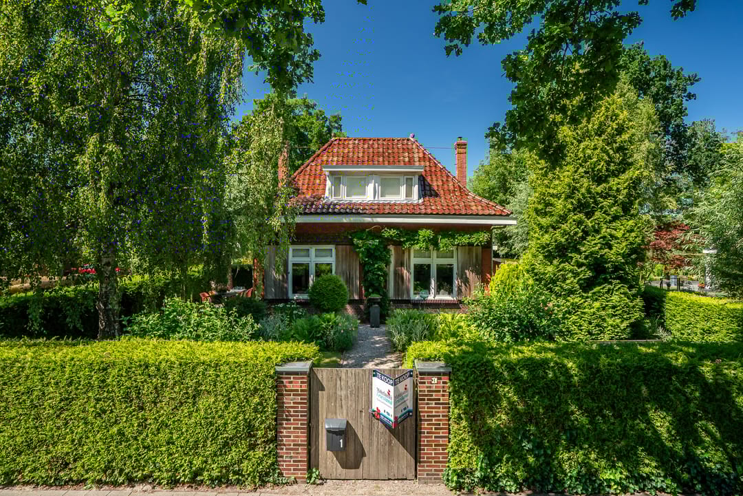 Foto 43 van Voorstraat 1