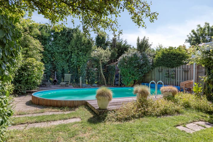 Photo 36 of Leidsemeerstraat 63