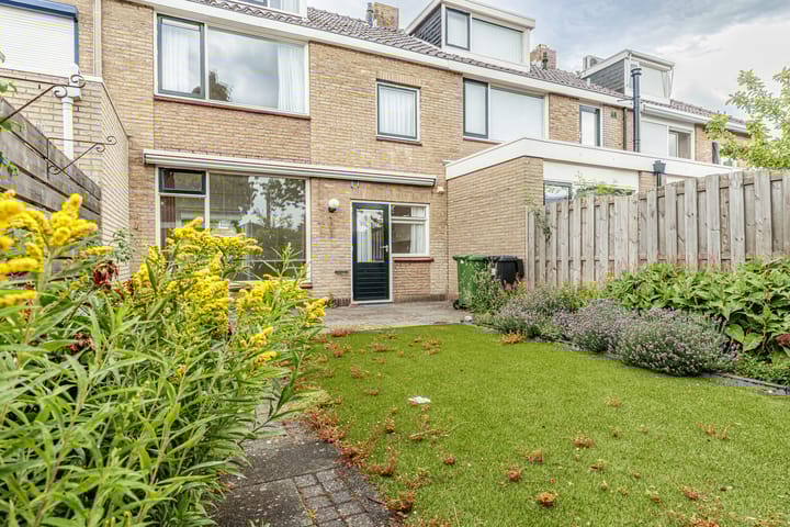 Foto 18 van Begoniastraat 34