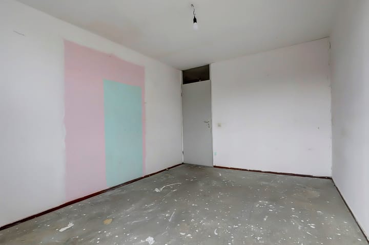 Photo 16 of Debussystraat 7