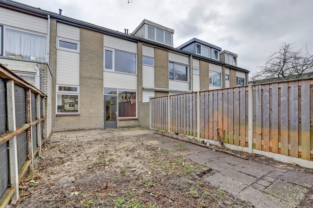 Foto 23 van Debussystraat 7