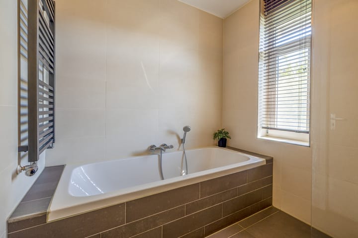 Foto 33 van Tapuitstraat 25