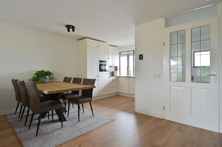 Foto 14 van Forel 370