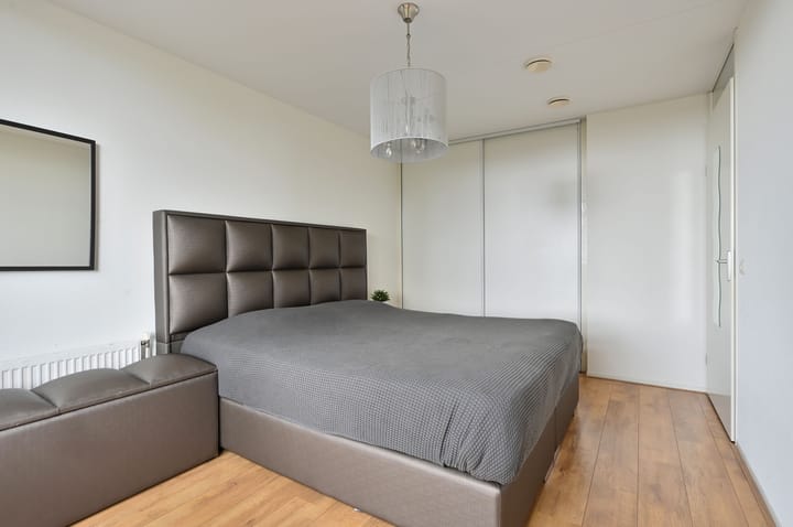 Foto 23 van Forel 370