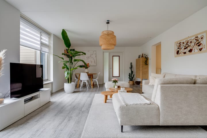 Photo 4 of Douwencamp 113