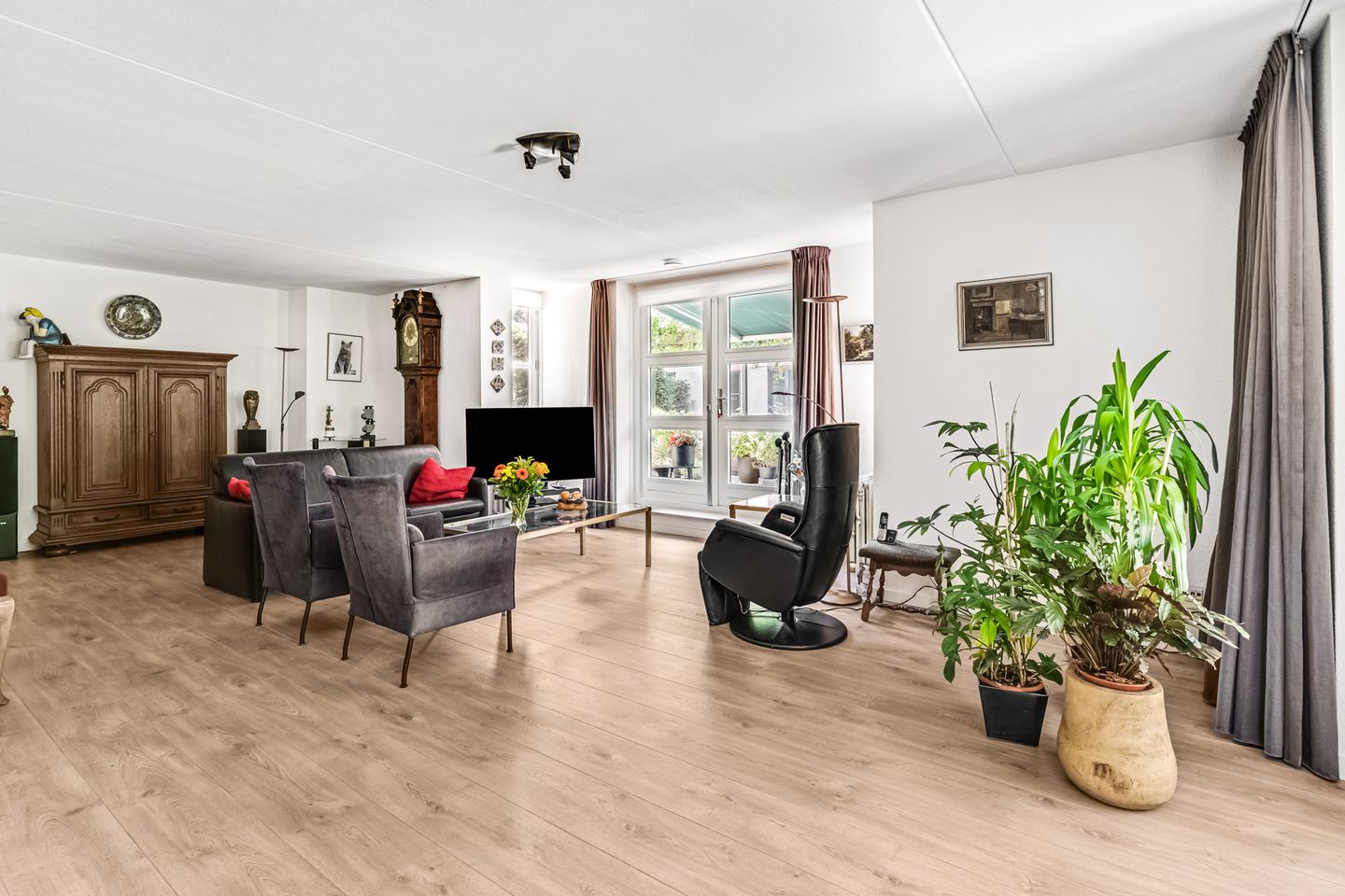 Foto 5 van Stationsweg 52-2