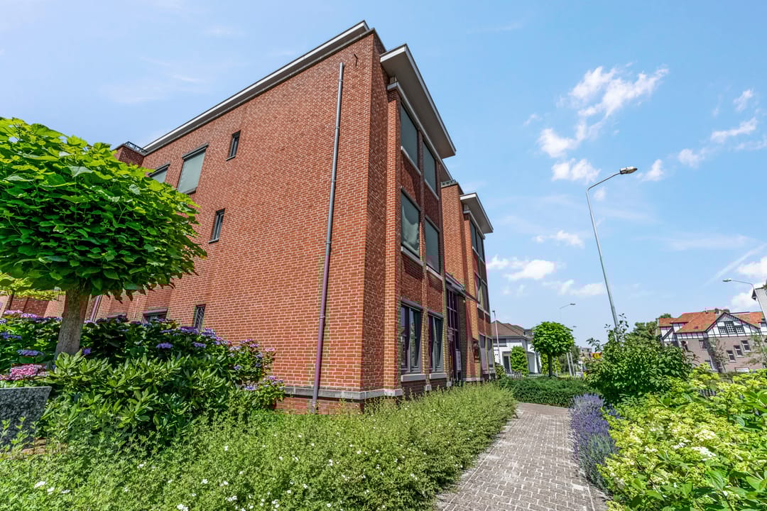 Foto 38 van Stationsweg 52-2