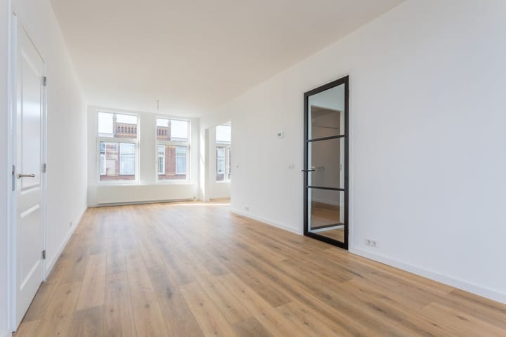 Photo 3 of Daltonstraat 25