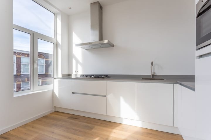 Photo 5 of Daltonstraat 25