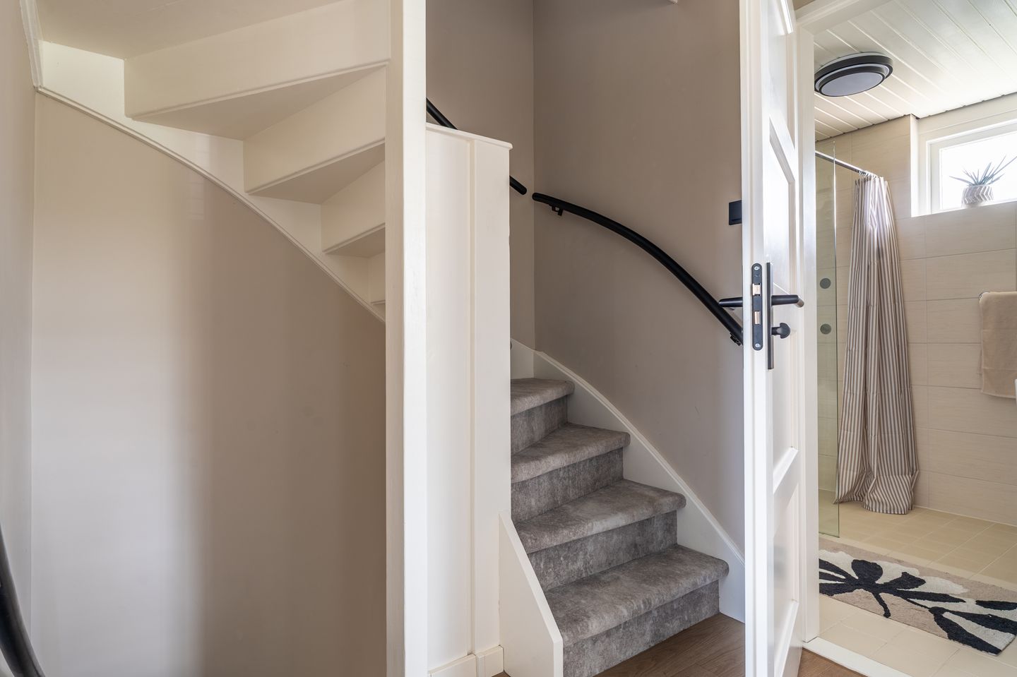 Foto 35 van Graaf Adolfstraat 17