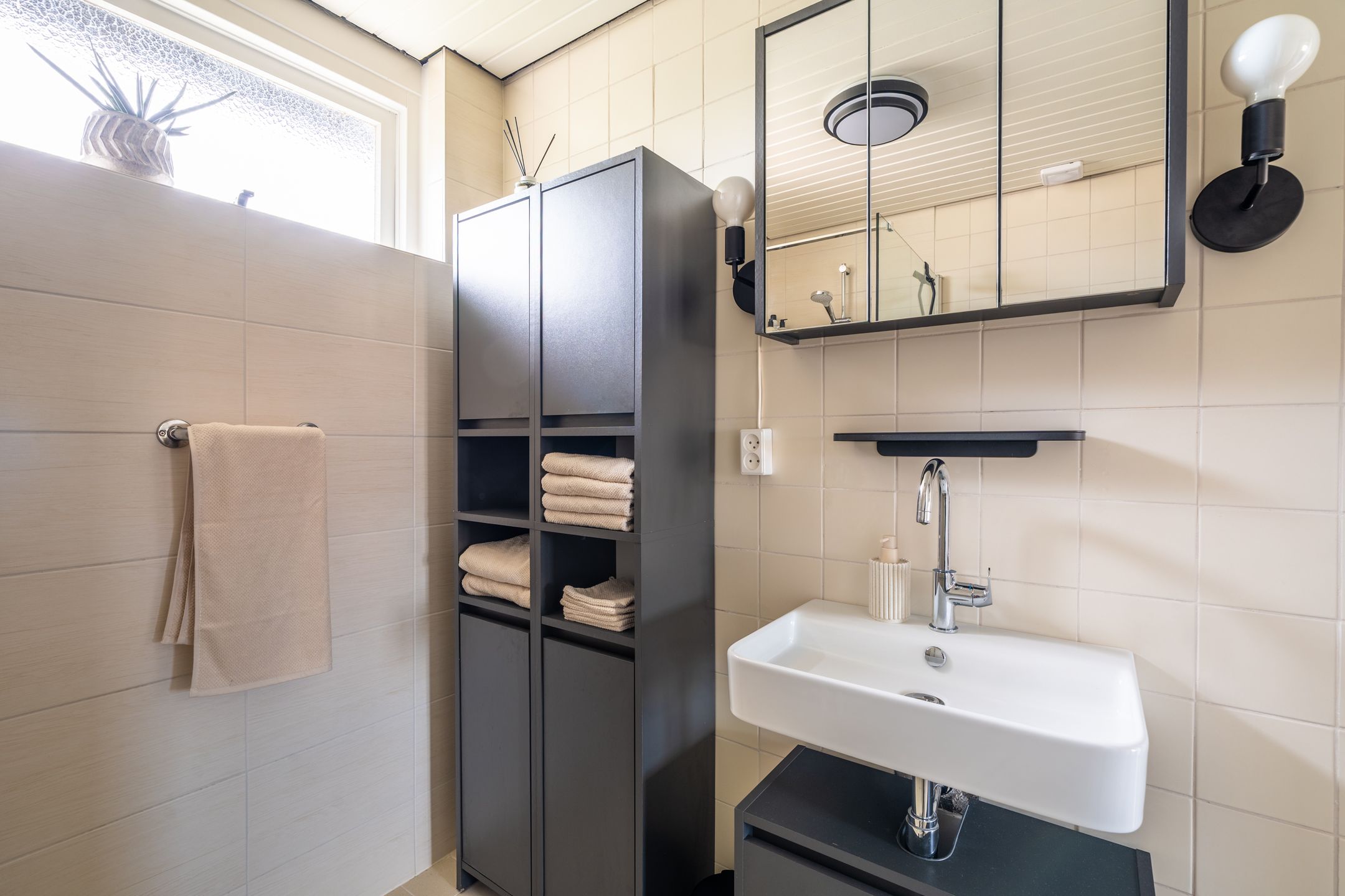 Foto 45 van Graaf Adolfstraat 17