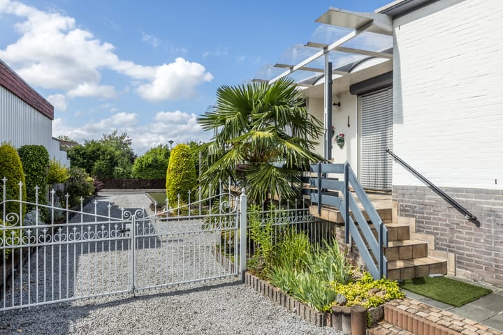 Foto 32 van Alexanderstraat 1