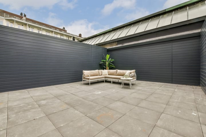 Foto 23 van Van Hilligaertstraat 11-F