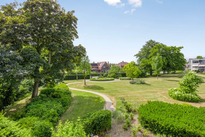 Foto 2 van Park Beukenhof 5