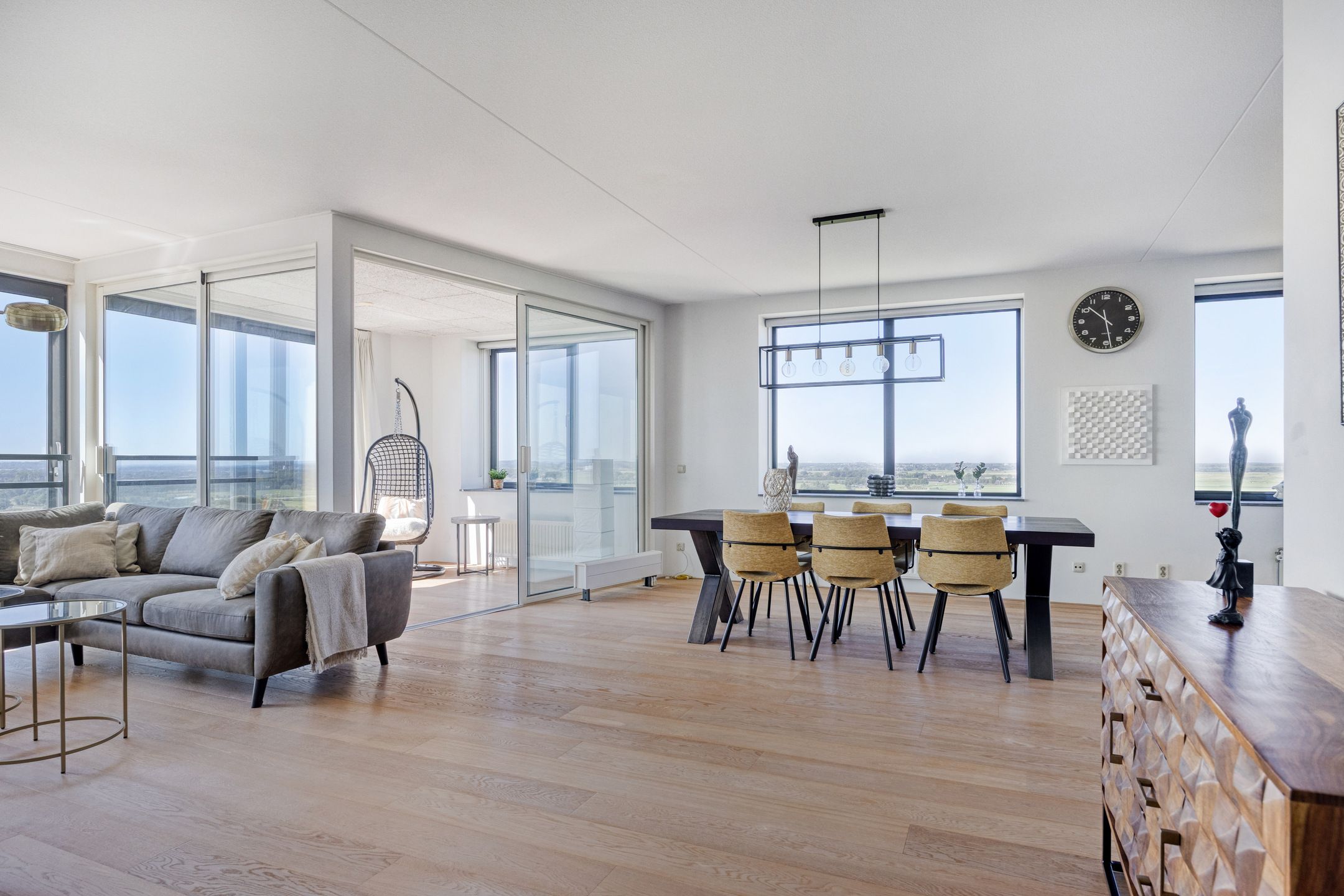 Foto 3 van Forel 236