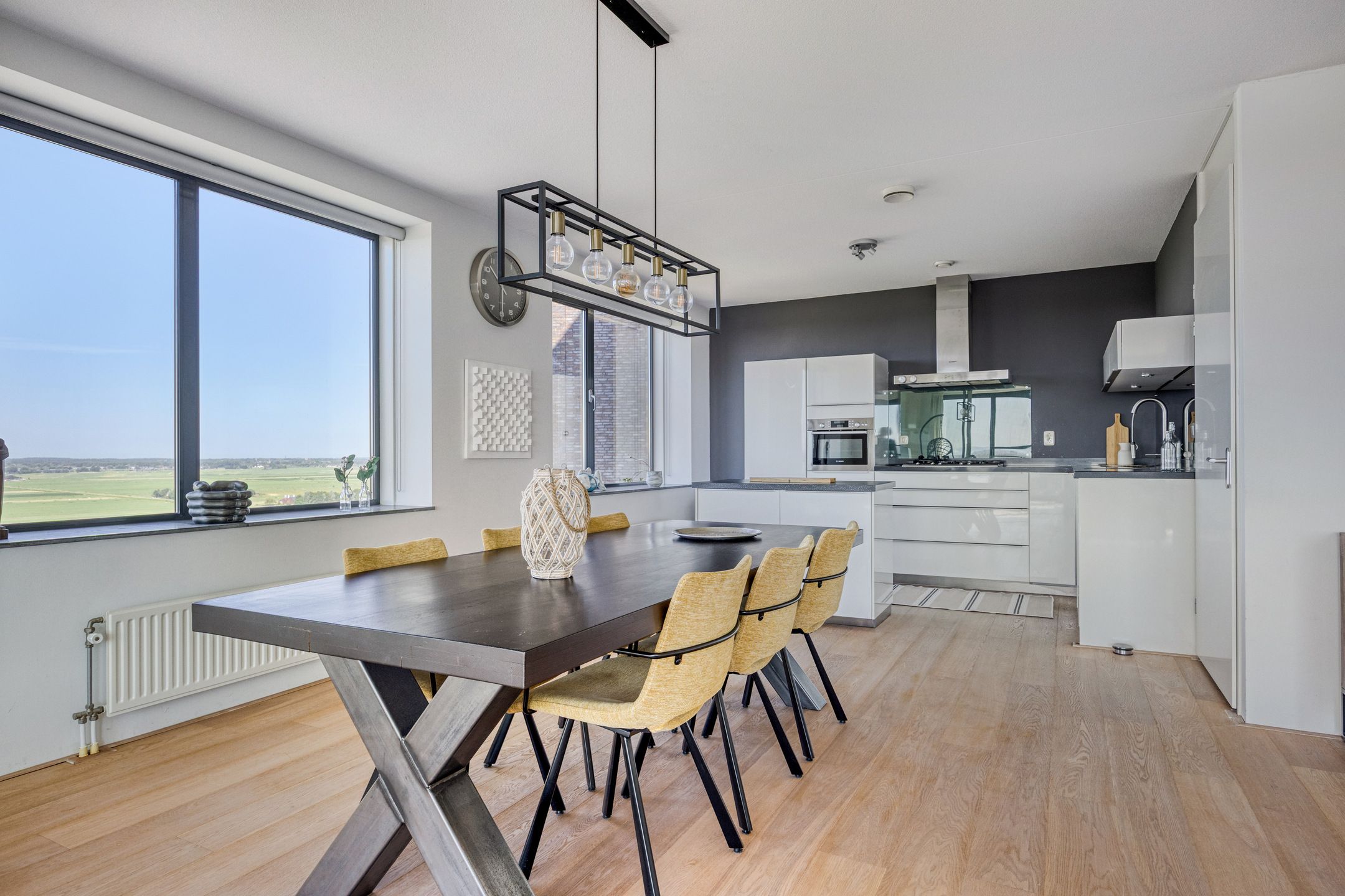 Foto 6 van Forel 236