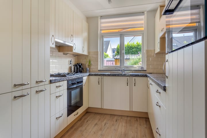 Photo 9 of Bernard van Beeklaan 149