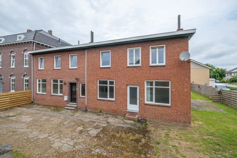 Aan de Statie thumbnail