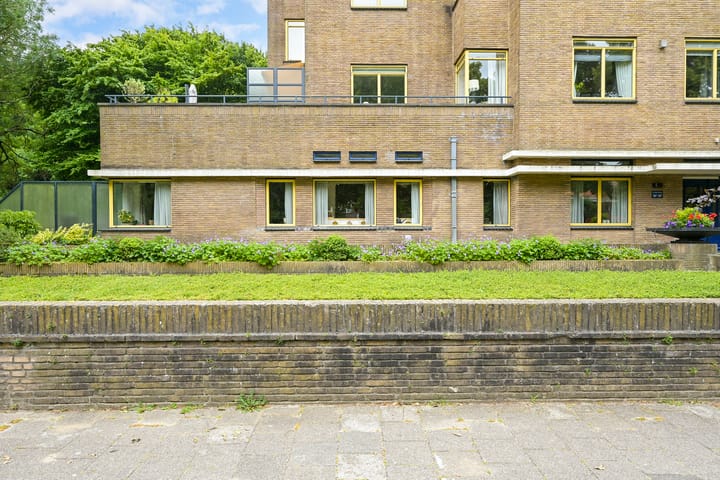 Photo 6 of Van Hogenhoucklaan 56-A