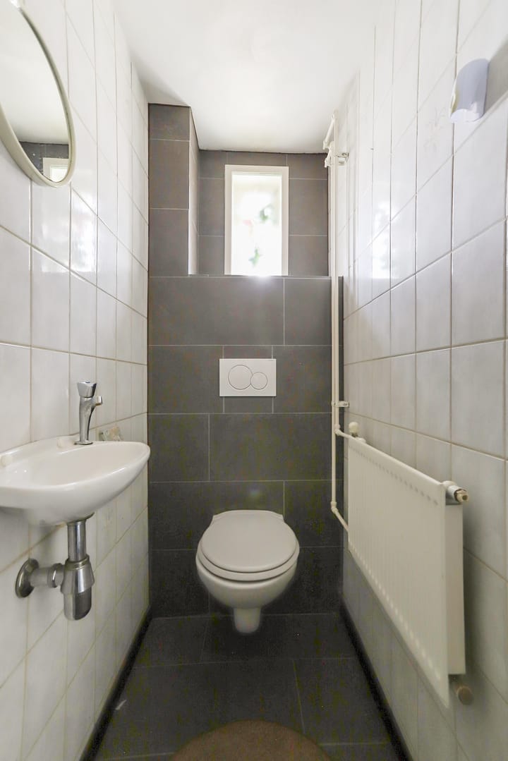 Photo 11 of Saksen Weimarstraat 19