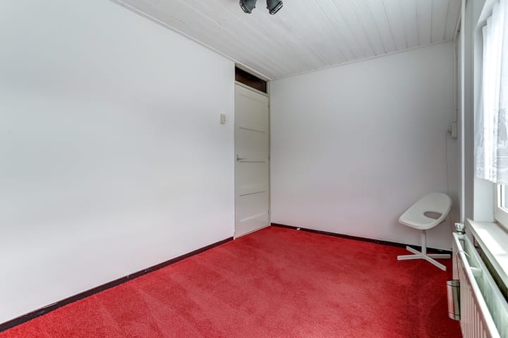 Photo 25 of Saksen Weimarstraat 19