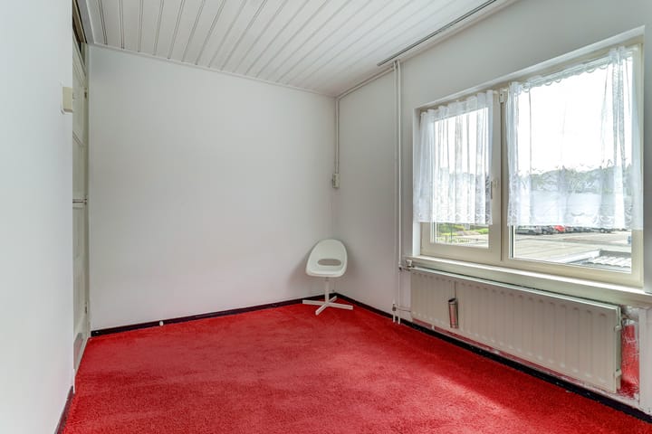 Photo 26 of Saksen Weimarstraat 19