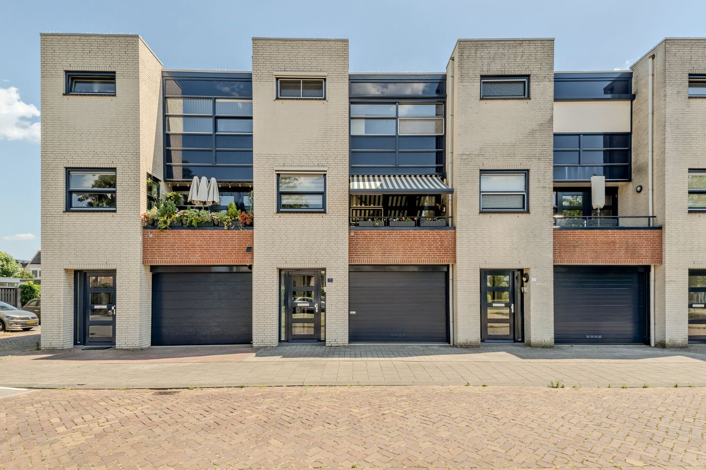 Foto 1 van Marga Klompélaan 119