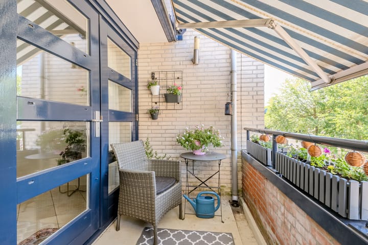 Foto 3 van Marga Klompélaan 119