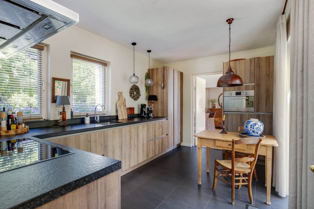 Foto 16 van Jubileumstraat 30