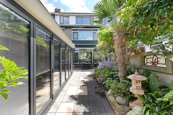 Foto 38 van Freesiaplein 5