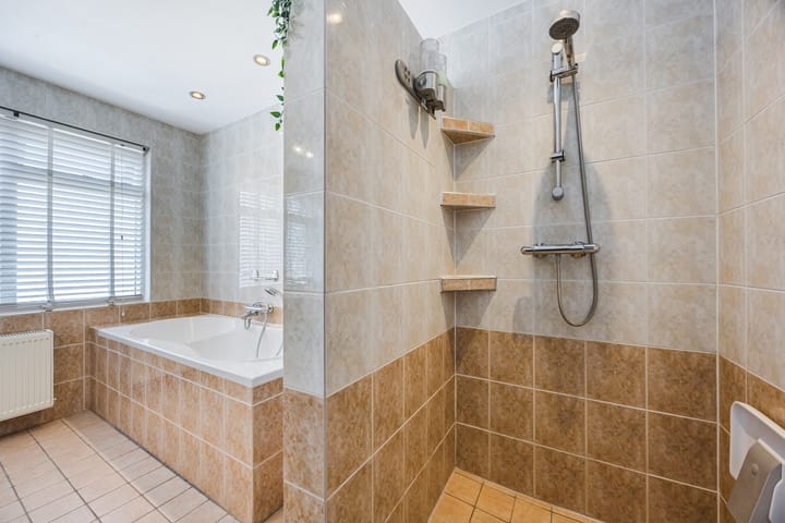 Photo 30 of Christinaweg 3