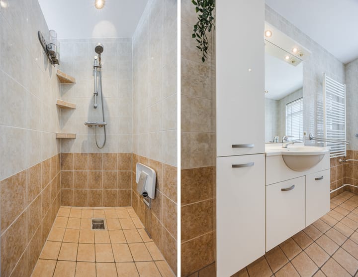 Photo 32 of Christinaweg 3