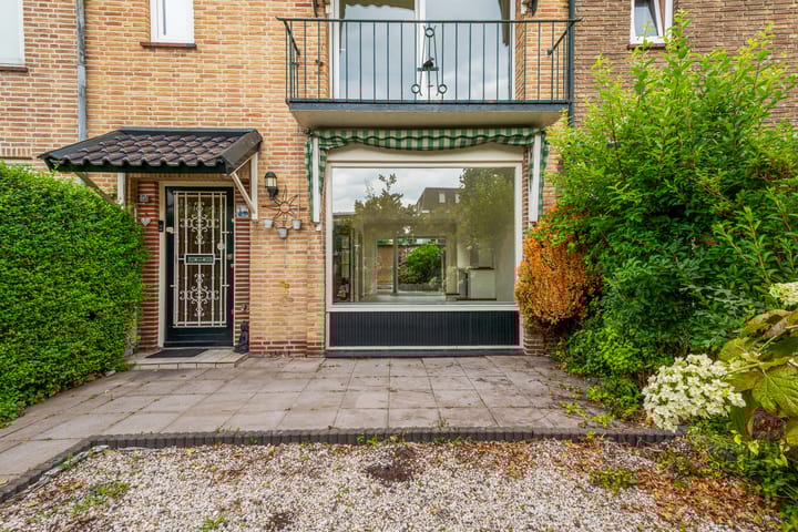 Foto 8 van Molenstraat 182