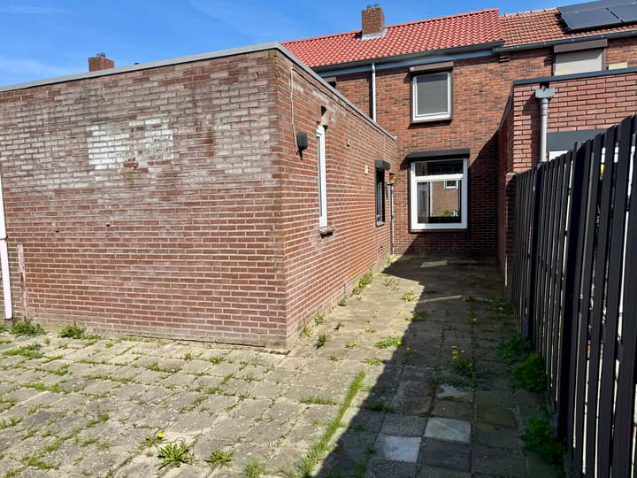 Foto 17 van Dwarsstraat 10