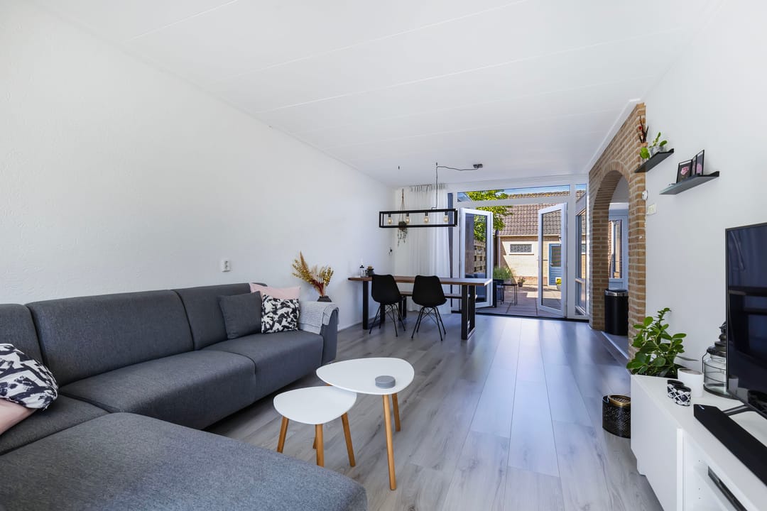 Foto 8 van Steenkerk 3