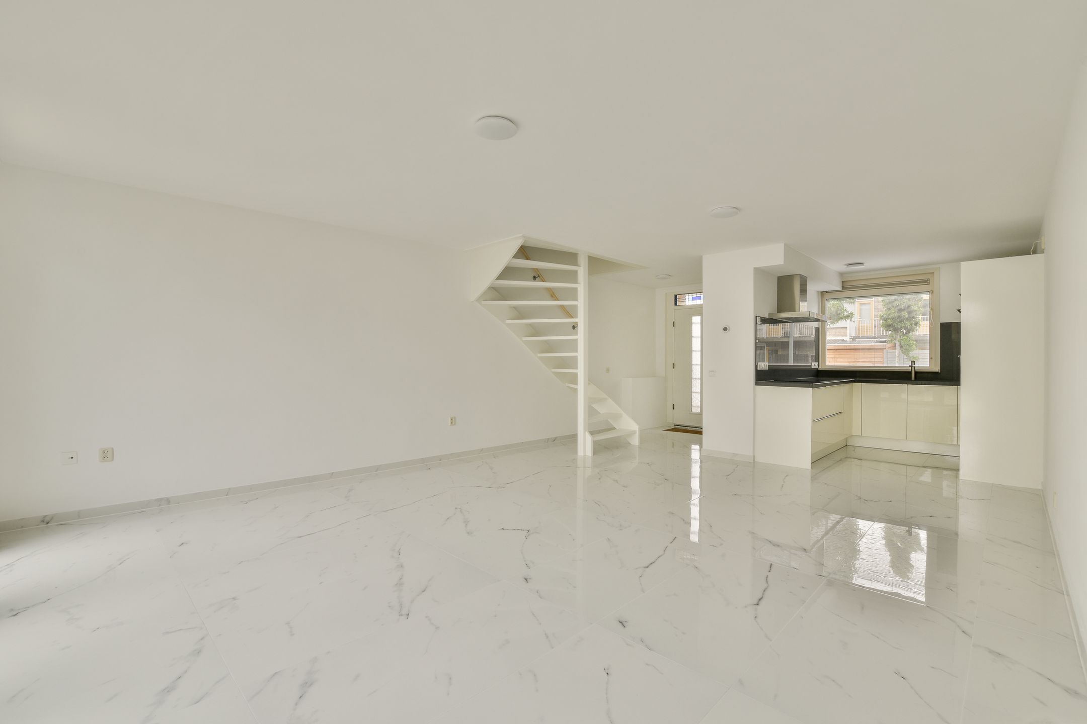 Foto 6 van Distelweg 87