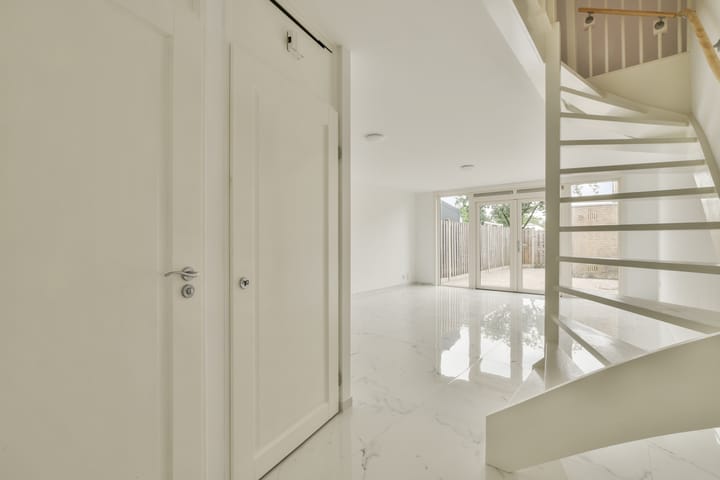 Foto 9 van Distelweg 87