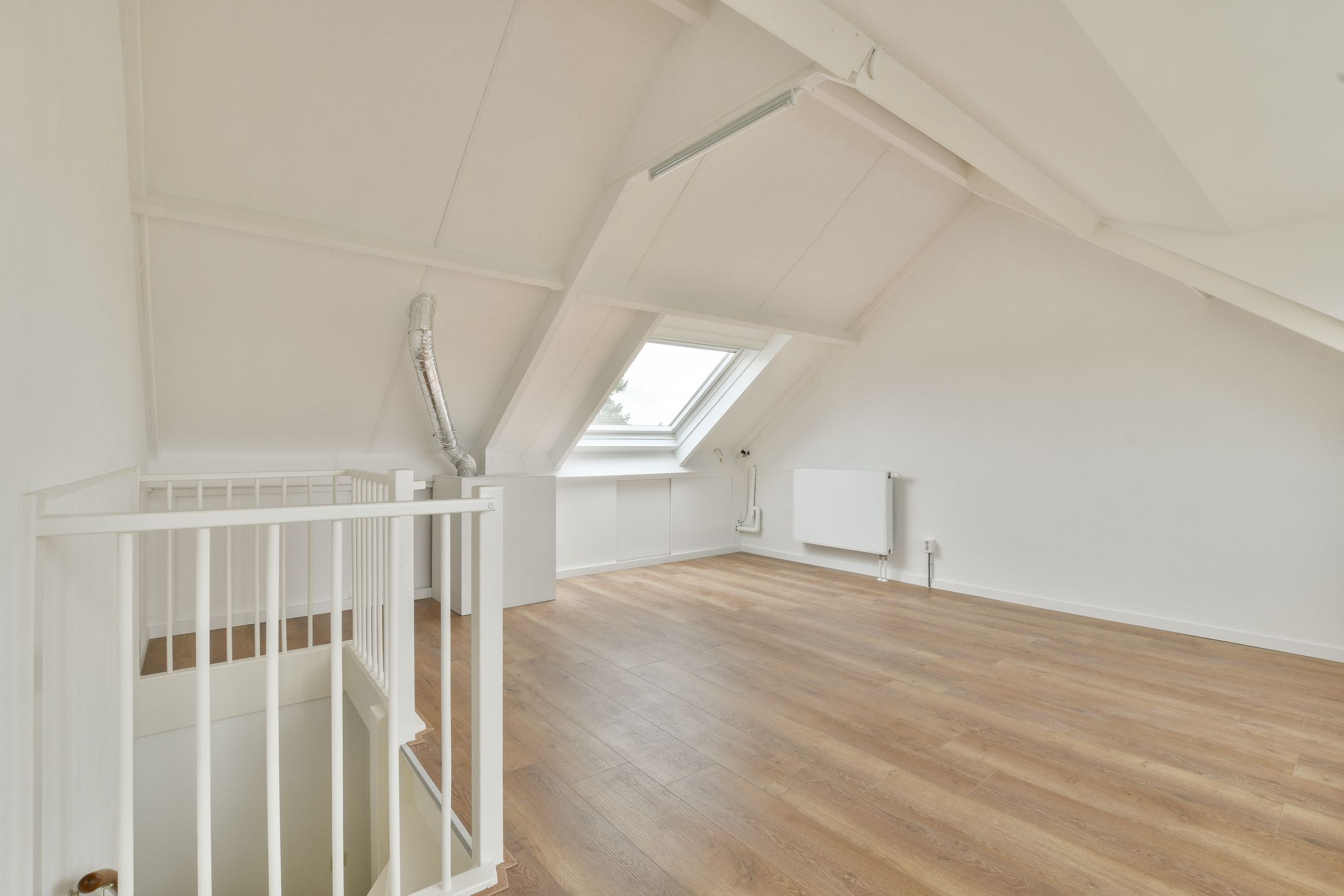 Foto 21 van Distelweg 87