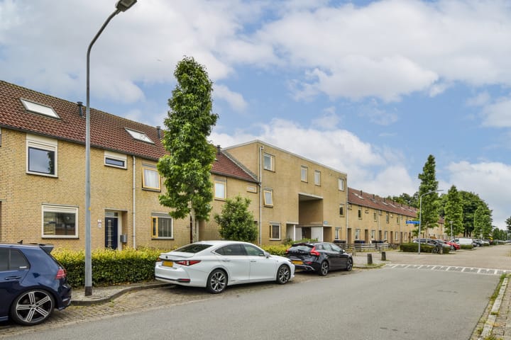 Foto 26 van Distelweg 87