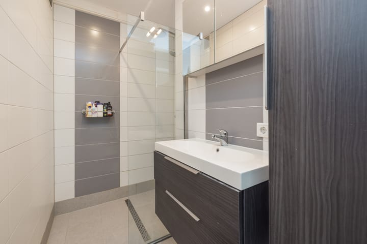 Foto 3 van Aert van Neslaan 623