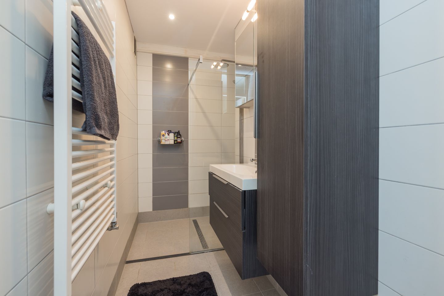 Foto 10 van Aert van Neslaan 623