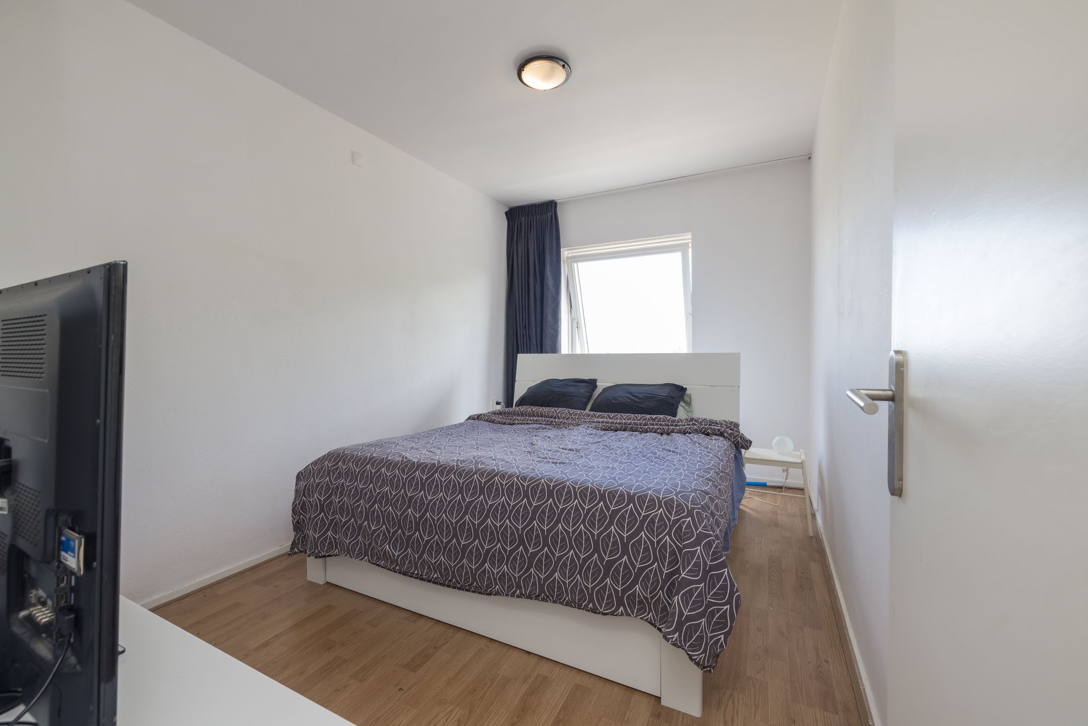 Foto 15 van Aert van Neslaan 623