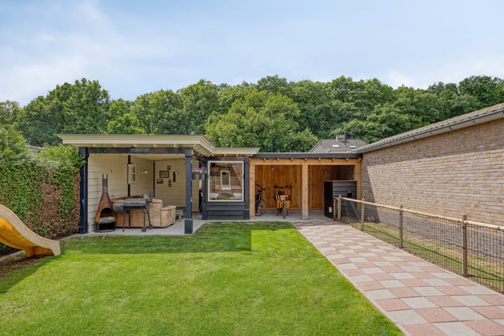 Foto 2 van Margrietlaan 10