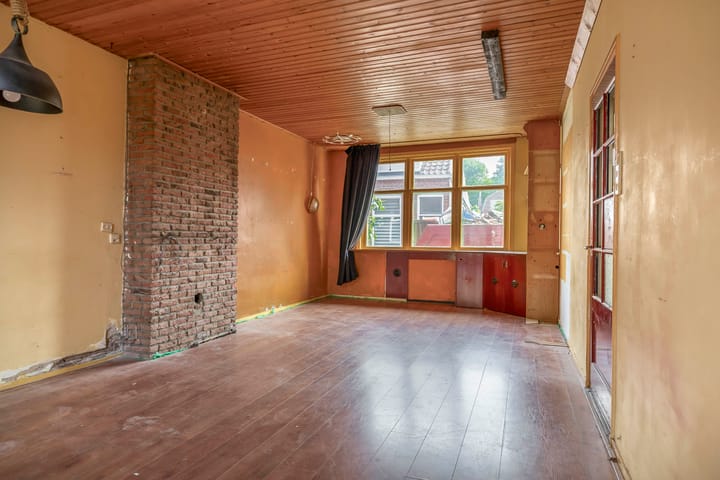 Foto 2 van Leliestraat 1