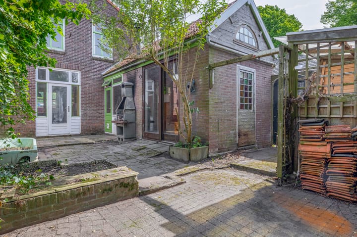 Foto 3 van Leliestraat 1