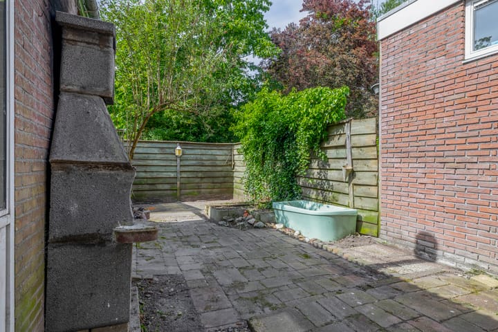 Foto 42 van Leliestraat 1